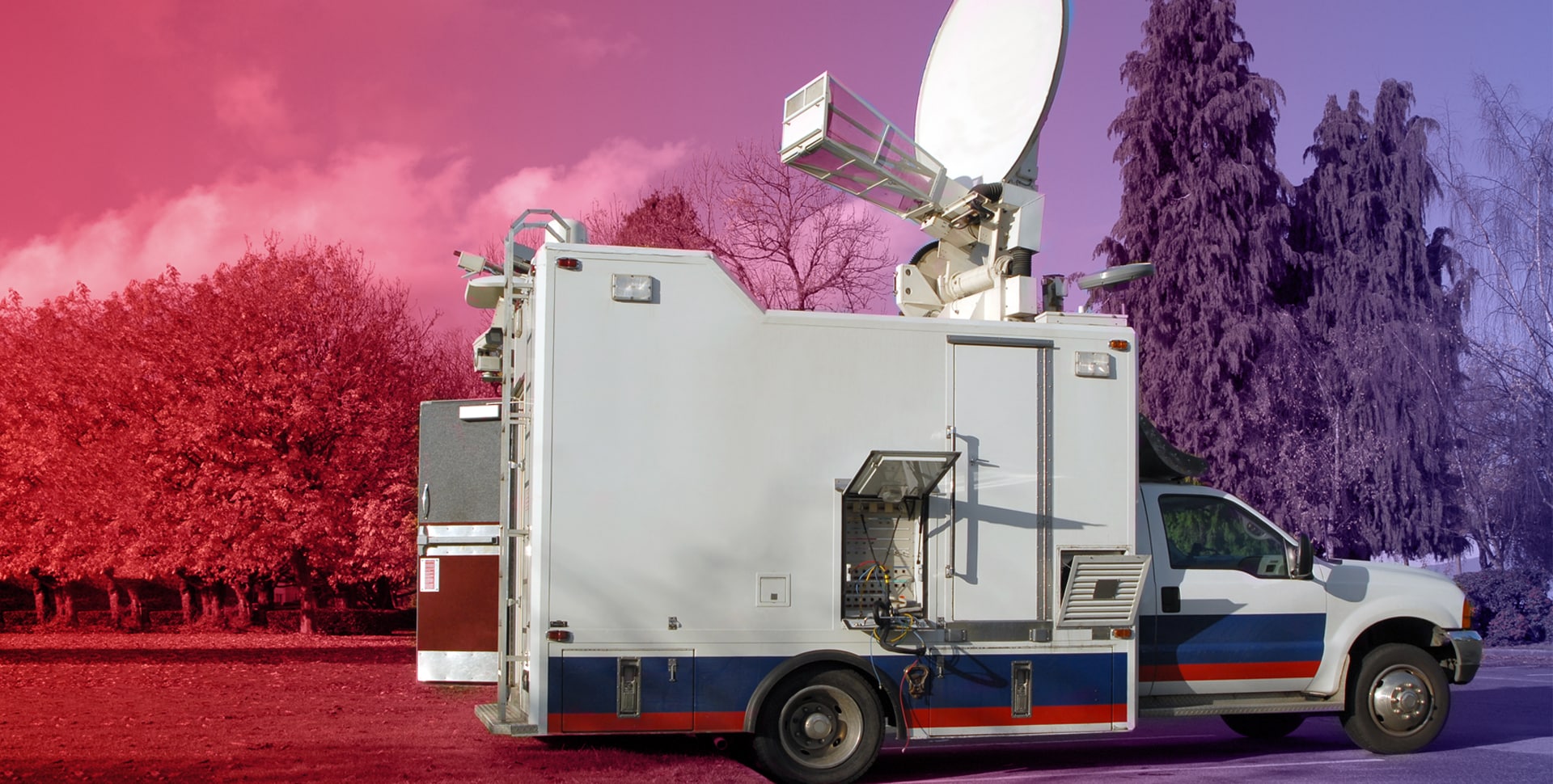 Planetcast-delivers-17-HD-DSNG-vans-Prasar-Bharati